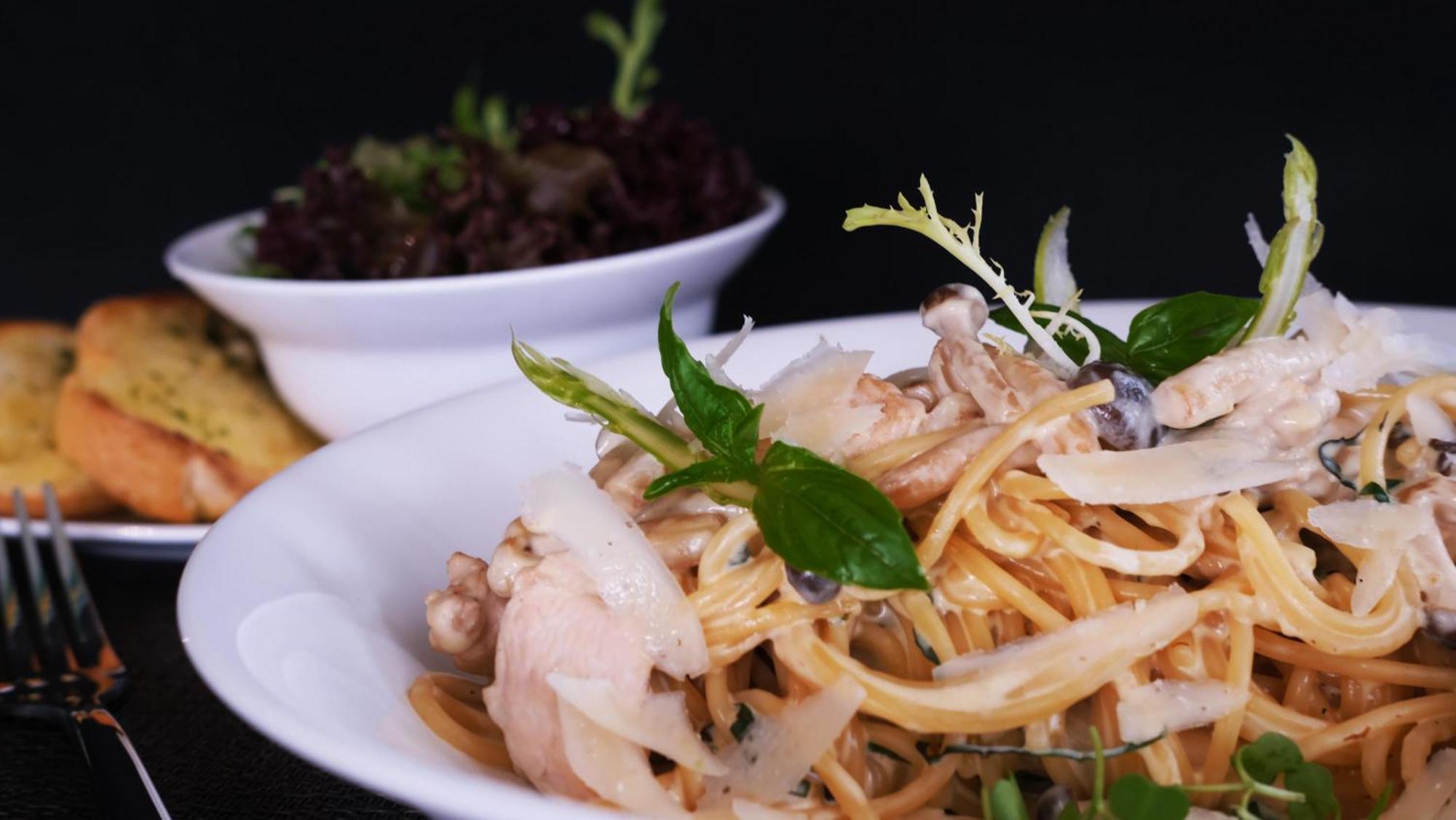 The Bloom Classic - Hotel And Bistro Hanoi Buitenkant foto