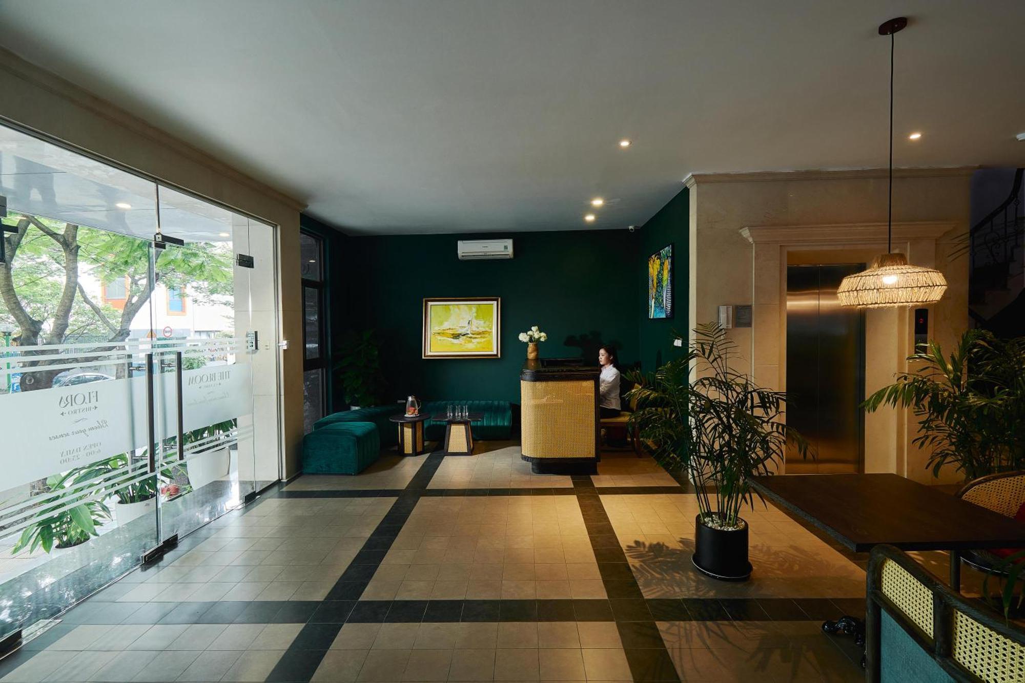 The Bloom Classic - Hotel And Bistro Hanoi Buitenkant foto