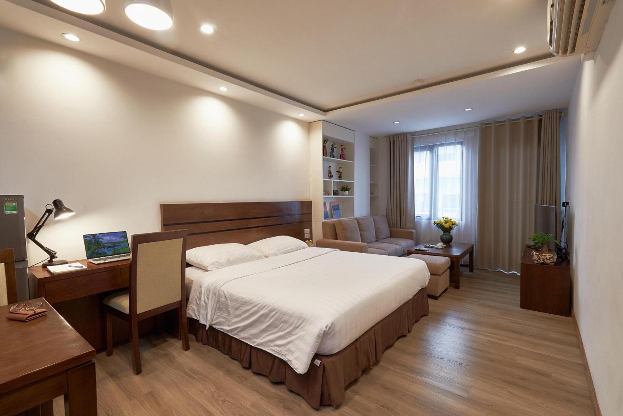The Bloom Classic - Hotel And Bistro Hanoi Buitenkant foto