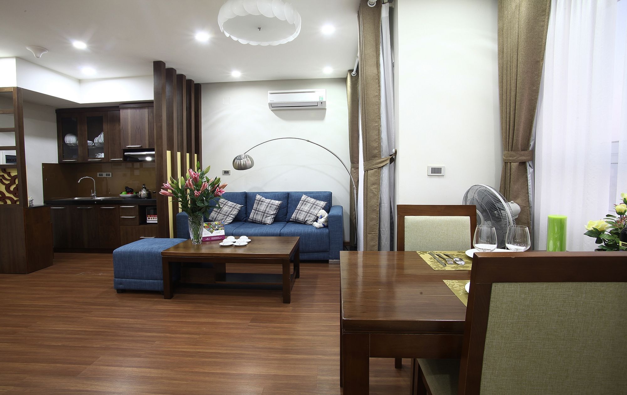 The Bloom Classic - Hotel And Bistro Hanoi Buitenkant foto