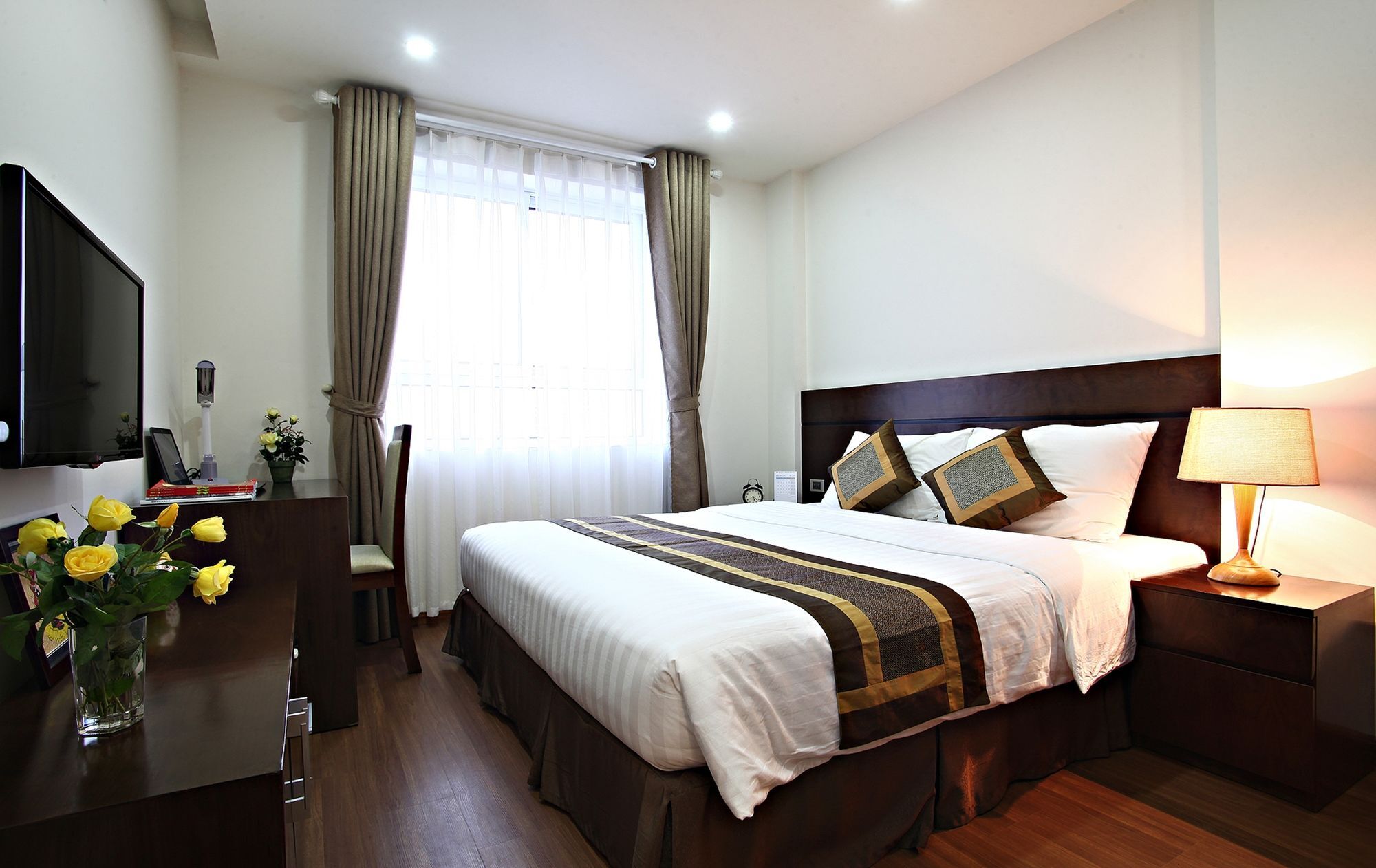 The Bloom Classic - Hotel And Bistro Hanoi Buitenkant foto